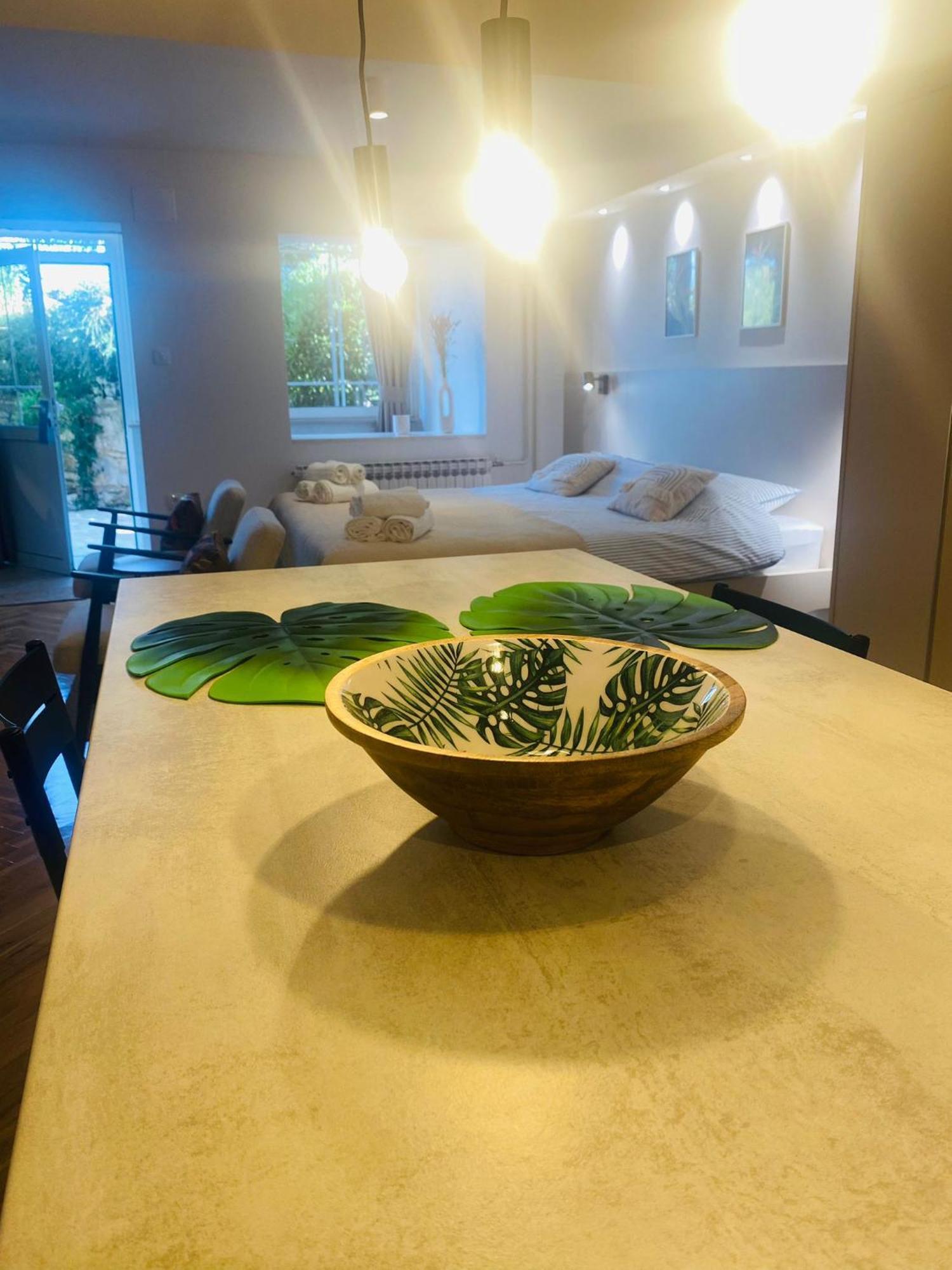 Apartments Nikval โรวีน ภายนอก รูปภาพ